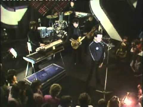 Gary Numan - Are Friends Electric - TotP 1979