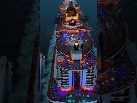 Dangerous view of ocean sea ⛵ 🌊 | #ocean #sea #trendingshorts #shorts #navy #song