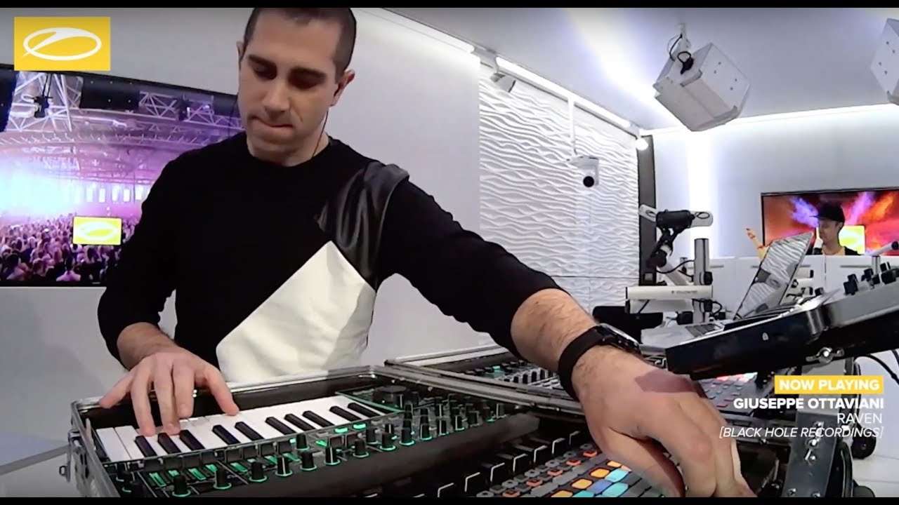 Giuseppe Ottaviani - A State Of Trance 900