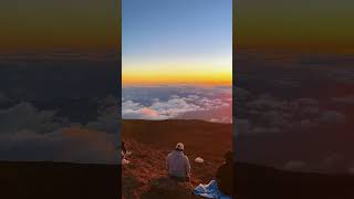 Download lagu Most Beautiful Sunrise In The World! 😨 mp3