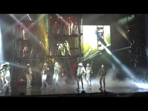 Beat it @ Michael Jackson One Cirque Du Soleil 5-19-2015
