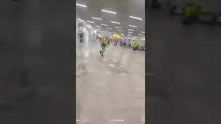 Suspenden vuelos en México por tensión tras la muerte del líder del Cartel Jalisco Nueva Generación