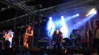 Nancy Vandal  Frenzal Rhomb Were Better When Ben Was In The Band-Live Soundwave Sydney 2014