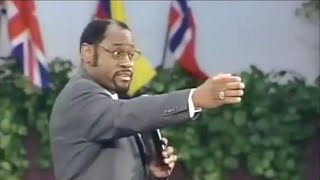 Why God’s Presence Is Essential for Kingdom Living || DR. MYLES MUNROE