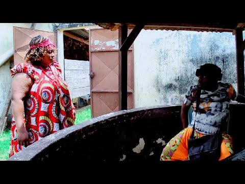 DJAKASS le bègue et le droit de terre de la sorcière MAPang