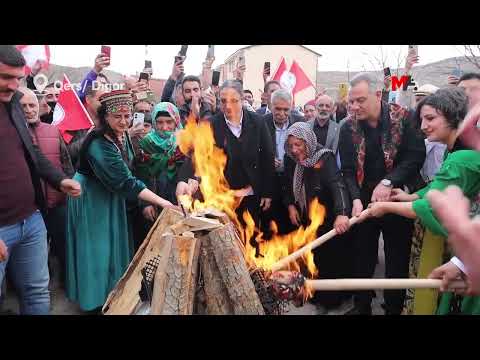 QERS DÎGOR'DA NEWROZ ATEŞİ YAKILDI