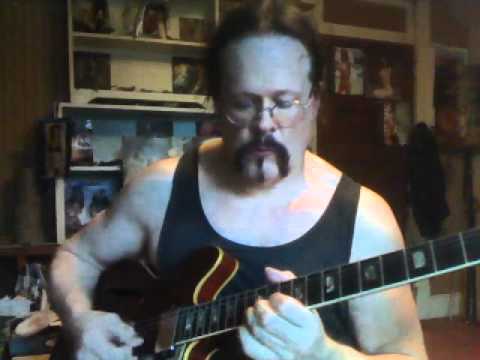 110611-192745.wmv SNSD Show Show Show guitar improv by Mimiko.