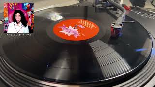 Headphones - Björk (1995) (HQ Vinyl Rip)