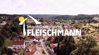 preview picture of video 'Schöne Doppelhaushälfte in Suhl-Albrechts'