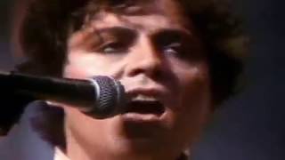 Marc Bolan &amp; T. Rex - I Love To Boogie (Wimbledon Theatre, London 13th July 1976)
