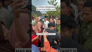 Download lagu Wapres Gibran Diajak Selfi Ditengah Kerumunan #gibran #gibranrakabumingraka #wapresgibran mp3