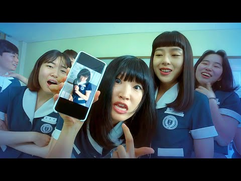 Girl Bullied at School for Being "Ugly" Turns Out to Be the Popular Internet Star Everyone Admires