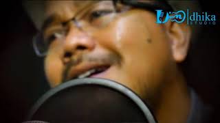 Download lagu sunda bossas modern. Darso - Kabogoh Jauh ( covering Dedi J ) mp3 Download lagu sunda bossas modern. Darso - Kabogoh Jauh ( covering Dedi J ) mp3