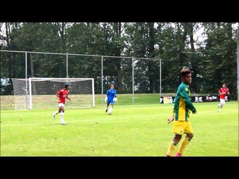 Kay Hilverink, wedstrijd 12-09-2015, AZ O16 - ADO Den Haag O16