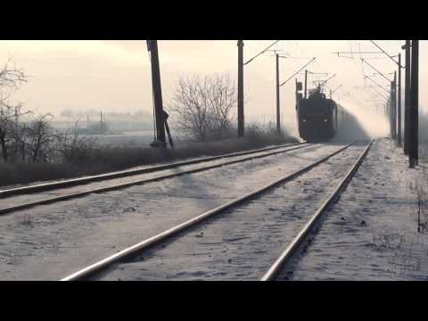 Tren IR1833 Iasi - Timisoara Nord cu 40-0086-5 trece pe la CET Suceava - 10.02.2017