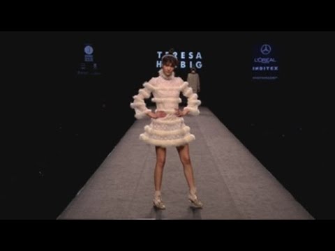 Teresa Helbig, "elegantemente sexi"