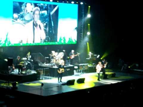 Cliff Richard and The Shadows 28/9/09 In the country