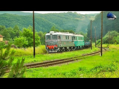Sulzer Power! DA 60-1158-4 & DA 60-1372-6 in Bratca pe Apus/on Sunset - 18 July 2015