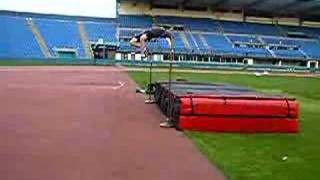 preview picture of video 'High Jump 1.85m'