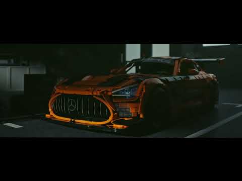 Slide 2 - 1:8 Mercedes-AMG GT3 - 5466 pcs (video)
