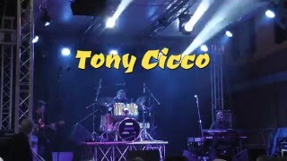 TONY CICCO  Non E' Francesca  (Live)