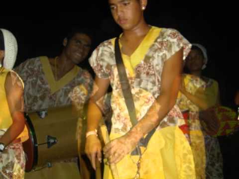 TAMBORES DA OXUM - Não há silêncio