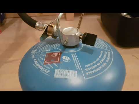 Transvasement Butane pour remplir une bouteille 907 camping gaz, ou 904