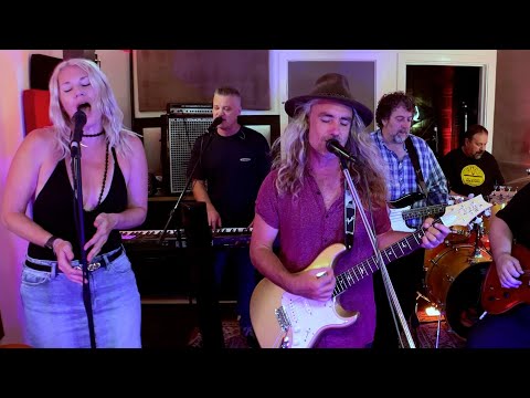 𝐃𝐫𝐢𝐟𝐭 𝐀𝐰𝐚𝐲 | Best Cover Performance | Dobie Gray | Sing It Live