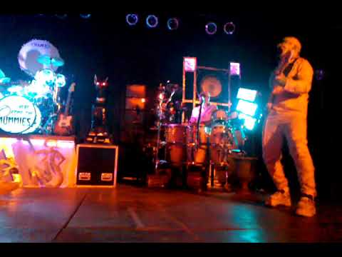 Here come the mummies jump on my ship toledo 2012