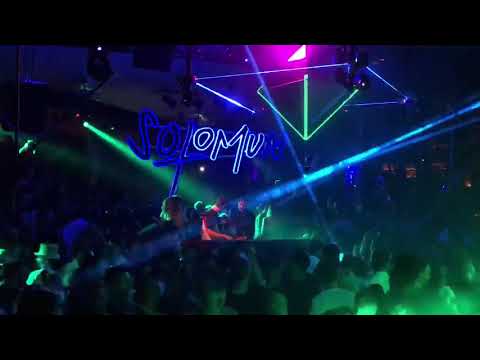 Solomun playing The Supermen Lovers - Rebirth (Antony Toga Remix) in Pacha Ibiza (Voyeur Music 018)