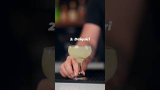 Let’s make the Daiquiri!  An easy 3 ingredient drink #daiquiri #rumdrinks #cocktails #cocktailcards