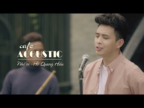 Thể hiện bởi Hồ Quang Hiếu