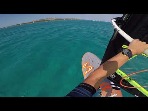 Windsurf Stintino (Sardegna) - Prima Esperienza in Hydrofoil - Gopro 1080 HD