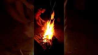 Download lagu Bakar kayu dimalam hari mp3