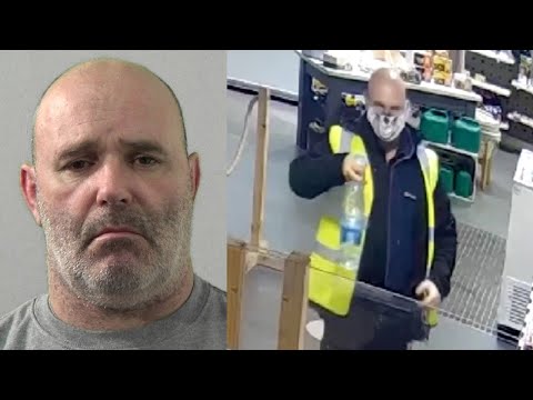 Man Kills Girlfriend & Stabs Her Lover 45 Times But He Survives (Northumberland)