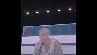 Download lagu Exol singing Baekhyun's 'On The Road' at fanmeeting is one of the best things mp3