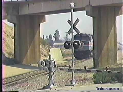 Classic Railroad Series 323 - Amtrak and SP at Bench, CA August 8, 1988
