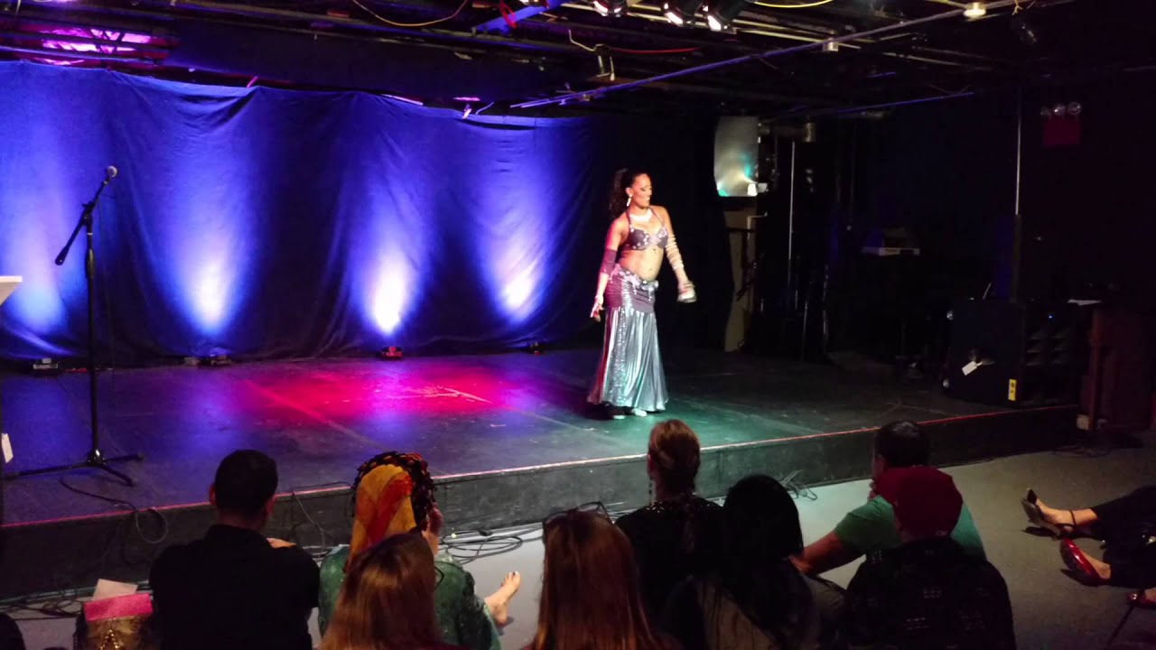 Bellydance Peformance with Zills