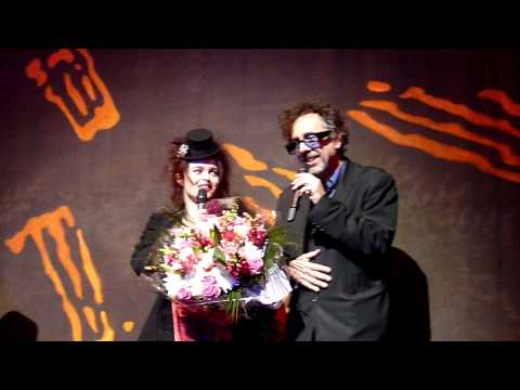 Parisian premiere of Burton's "Alice in Wonderland