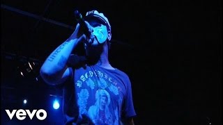 Bài hát Undead - Nghệ sĩ trình bày Hollywood Undead