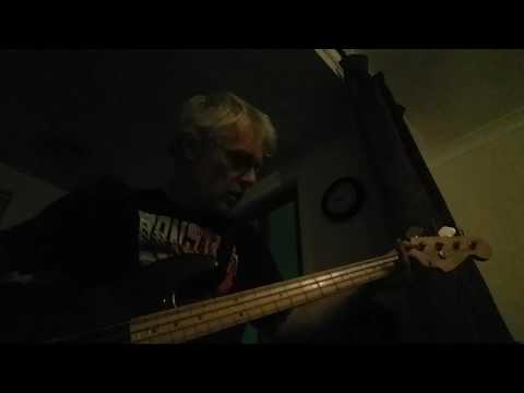 Cyclone - Monster Magnet (bass cover)