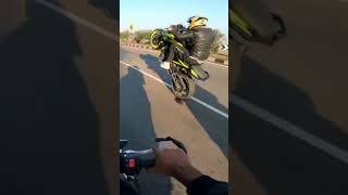 WhatsApp status video KTM Duke 250 stunt 😱😱
