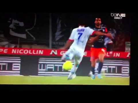 Magnifique but de Clément Grenier Montpellier-Ol 1-2