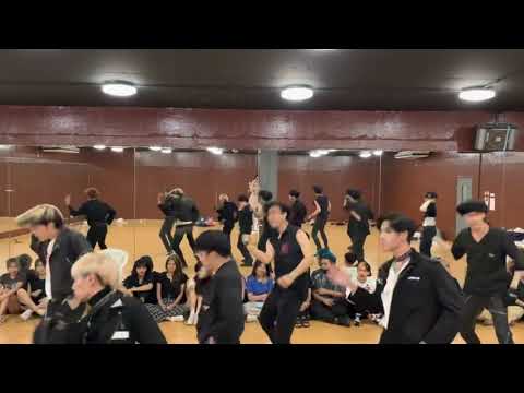 LILAC cover THE BOYZ (더보이즈) - The Stealer ( Dance practice video)