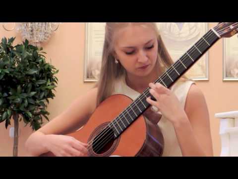 Elena Kareva plays, Silvius Leopold Weiss "Fantasie"