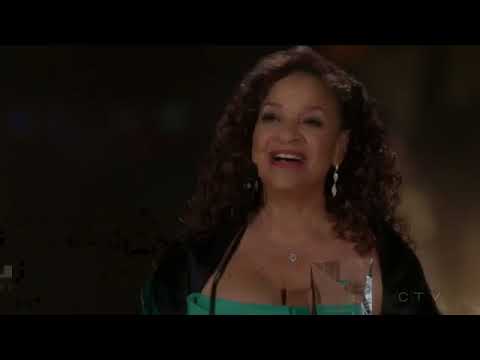 Grey's Anatomy 14x07  Meredith Wins Harper Avery Award  Scene Season 14 Episode 7