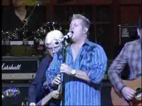 Musicians Hall Of Fame Awards with Rascal Flatts singing Toto's bigest hit songs