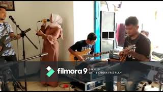 Download lagu Tak Terduga - Rhoma Irama cover by Sonekad Group Ft. Faradisa mp3 Download lagu Tak Terduga - Rhoma Irama cover by Sonekad Group Ft. Faradisa mp3