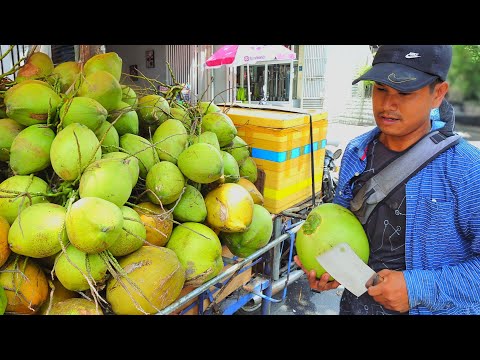 That's REALLY Satisfying ! Amazing Coconut Cutting Skills | Cambodian Street Food