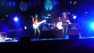 Mick Hucknall - Lonely Avenue